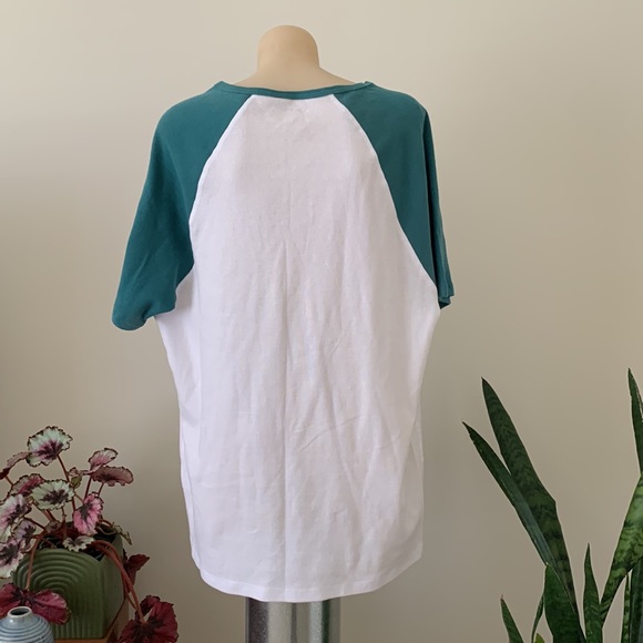 Big W B collection men’s Tshirt XL - Picture 4 of 7